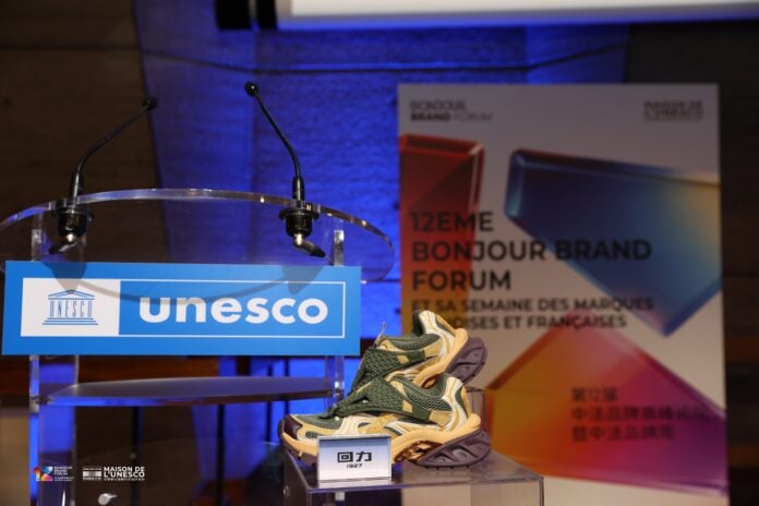 Warrior 1927 dévoile sa nouvelle vision créative au BONJOUR BRAND FORUM 2026 à Paris